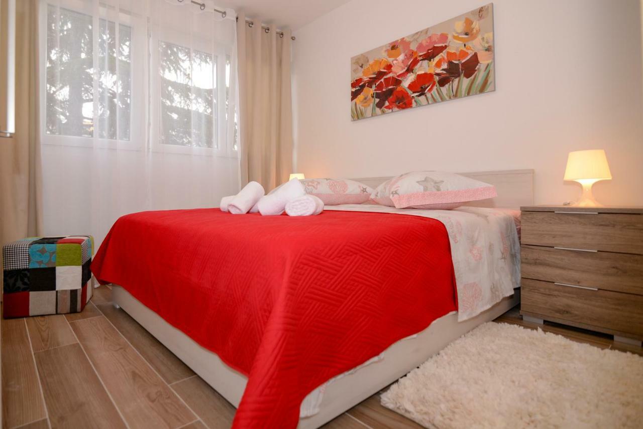 Apartments Cezar Split Exterior photo